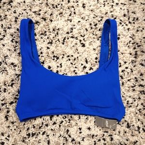NWT Aerie ribbed side scoop bikini top